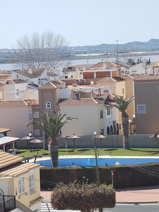 Apatrament Torrevieja公寓 外观 照片